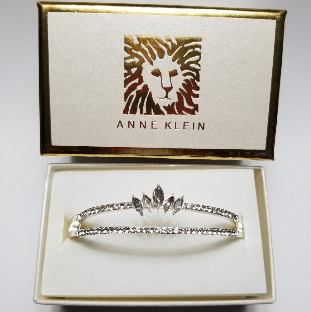 Anne Klein silver tone bracelet - Picture 2 of 5